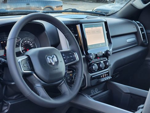 New 2026 RAM 1500 Big Horn AWD/4WD image 23