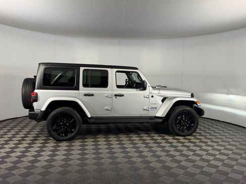 Used 2023 Jeep Wrangler Unlimited Sahara image 4