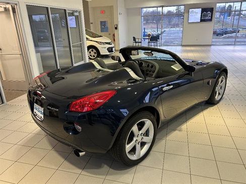 Used 2006 Pontiac Solstice Convertible w/ Premium Package image 31