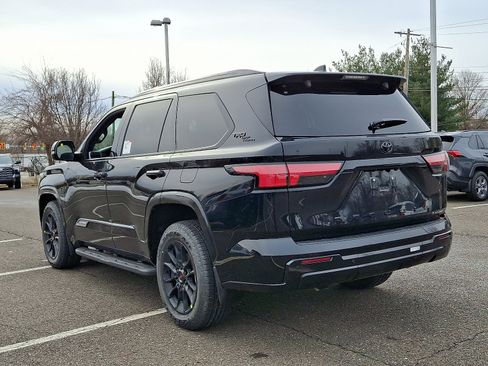 New 2026 Toyota Sequoia Platinum image 4