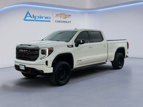 Used 2022 GMC Sierra 1500 AT4 w/ AT4 Premium Package AWD/4WD image 1