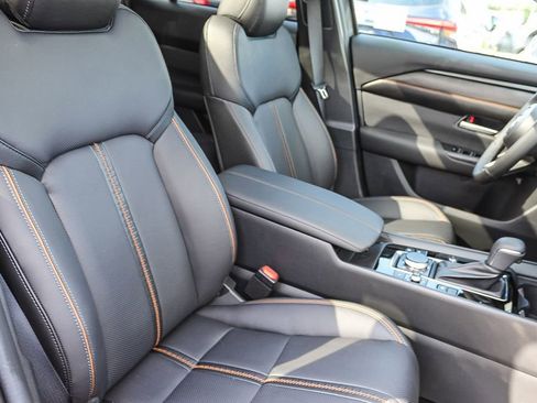 New 2025 MAZDA CX-50 2.5 Hybrid w/ Premium Plus Pkg image 17