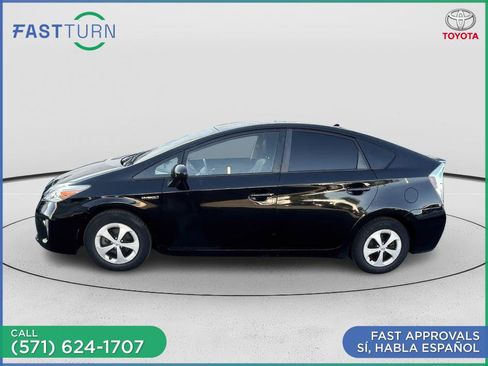 Used 2014 Toyota Prius Four FWD image 16