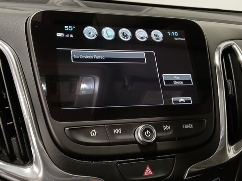 Used 2018 Chevrolet Equinox Premier image 25