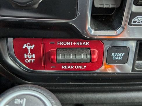Used 2022 Jeep Wrangler Unlimited Rubicon 4xe w/ Steel Bumper Group AWD/4WD image 20