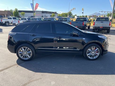 Used 2023 Cadillac XT5 Sportv w/ Technology Package AWD/4WD image 7