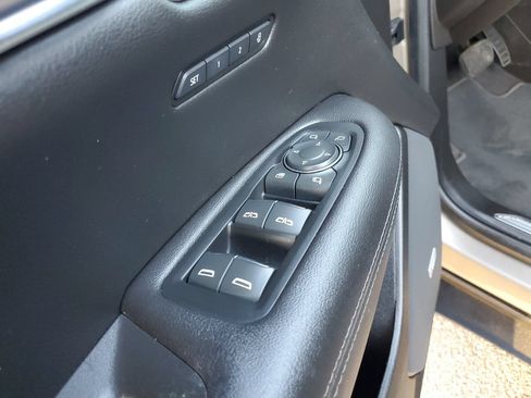 Used 2023 Cadillac XT5 Premium Luxury FWD image 17
