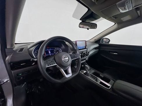 Used 2024 Nissan Sentra SV image 19