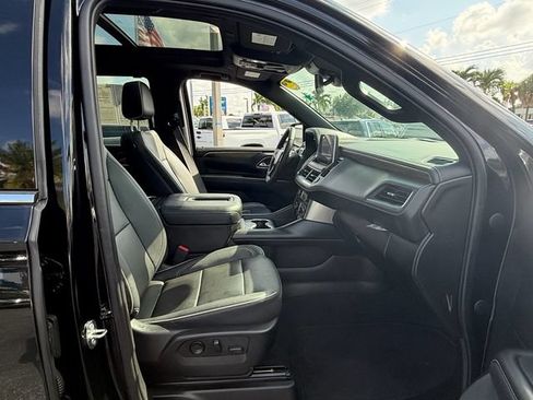 Used 2023 Chevrolet Tahoe Premier RWD image 19