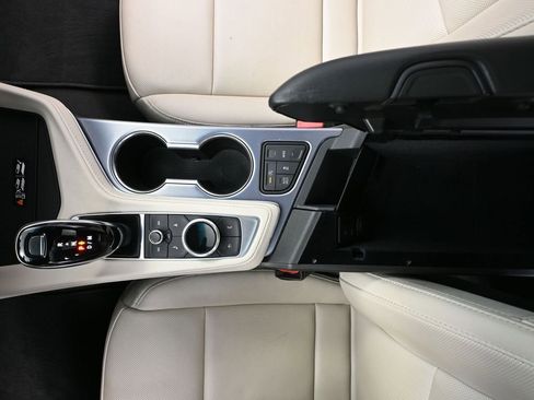 Used 2021 Cadillac CT4 Premium Luxury image 40