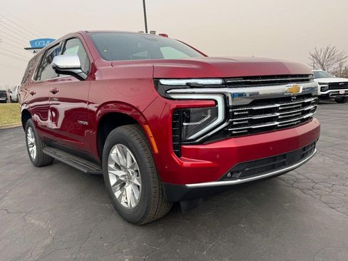 New 2025 Chevrolet Tahoe Premier w/ Sun And Tow Package AWD/4WD image 2