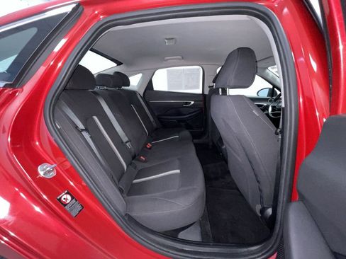 Used 2022 Hyundai Sonata SEL image 12