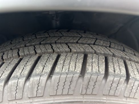 Used 2021 Honda CR-V Touring image 11