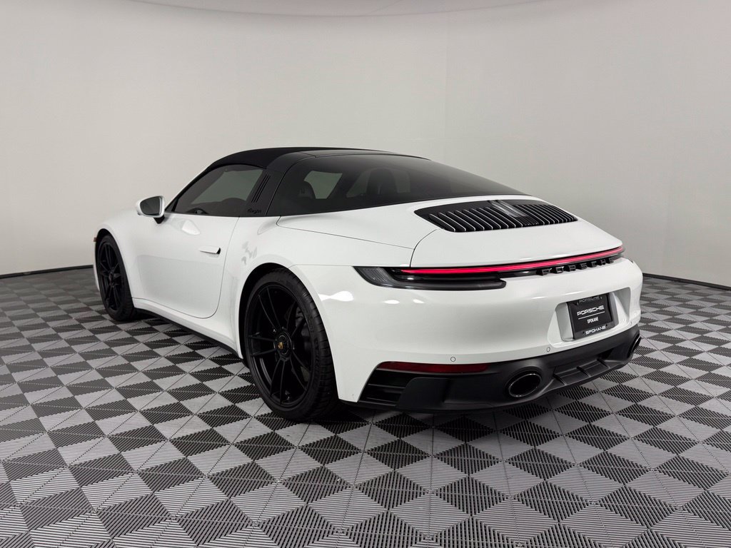 Certified 2022 Porsche 911 Targa 4 GTS AWD/4WD image 3