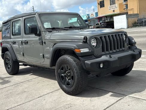 Used 2020 Jeep Wrangler Unlimited Sport image 16