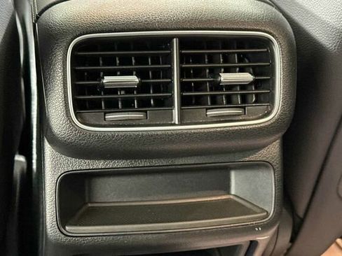 Certified 2025 Mercedes-Benz GLE 350 4MATIC image 14