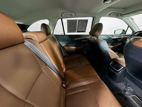 Used 2022 Subaru Outback Touring AWD/4WD image 29