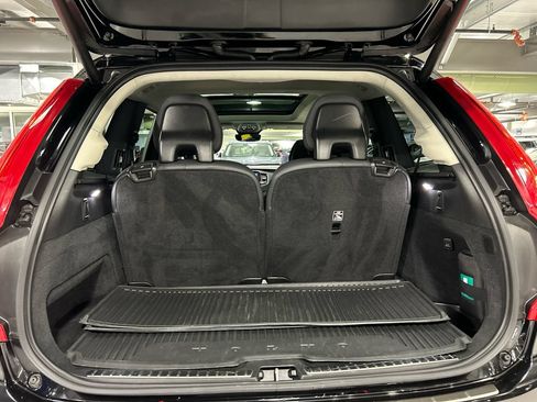 Used 2023 Volvo XC90 T8 Plus w/ Protection Package Premier AWD/4WD image 28