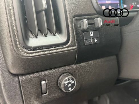 Used 2019 GMC Canyon Denali RWD image 33