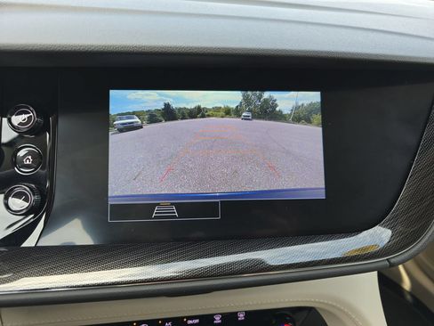 Certified 2023 Buick Envision Preferred FWD image 25