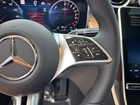 New 2025 Mercedes-Benz GLC 350e 4MATIC image 14