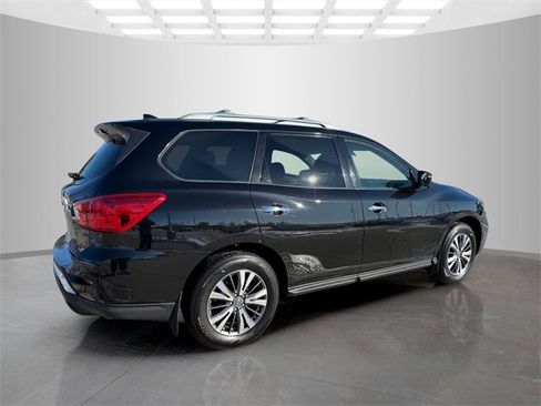 Used 2019 Nissan Pathfinder S image 8