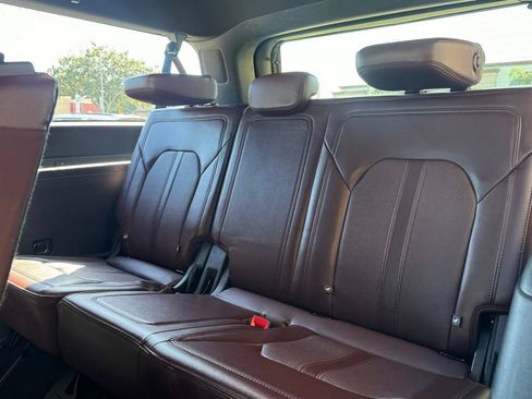 Used 2023 Ford Expedition Max Limited RWD image 21