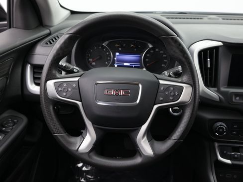 Used 2024 GMC Terrain SLE w/ Elevation Edition FWD image 33