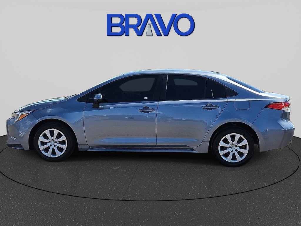Used 2024 Toyota Corolla LE FWD image 2