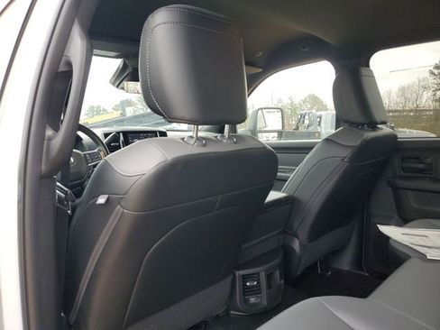 New 2025 RAM 2500 Tradesman w/ Chrome Appearance Group image 14