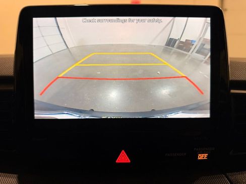 Used 2022 Hyundai Veloster N image 21