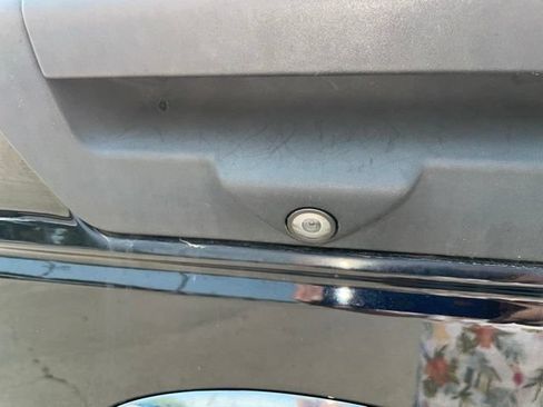 Used 2019 Ford F150 XLT AWD/4WD image 5