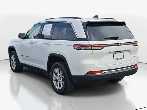 Used 2024 Jeep Grand Cherokee Limited image 5