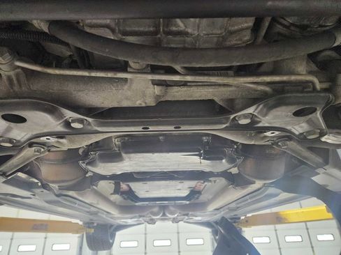 Used 2010 Mercedes-Benz E 350 Coupe image 26