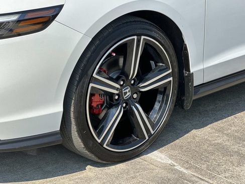 Used 2024 Honda Accord Sport image 30