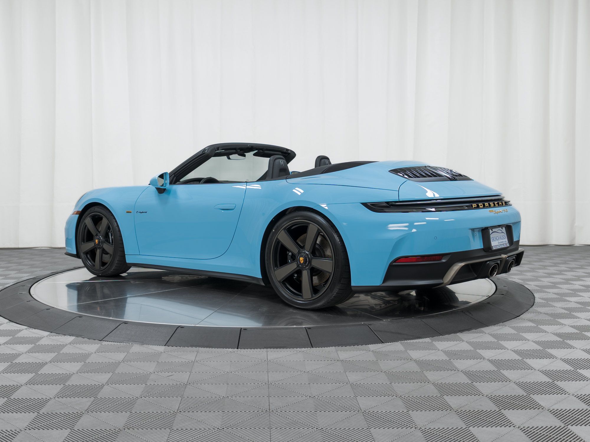 Used 2026 Porsche 911 GTS RWD image 3