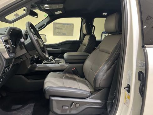 New 2025 Ford F150 Lariat w/ Equipment Group 501A Mid image 18