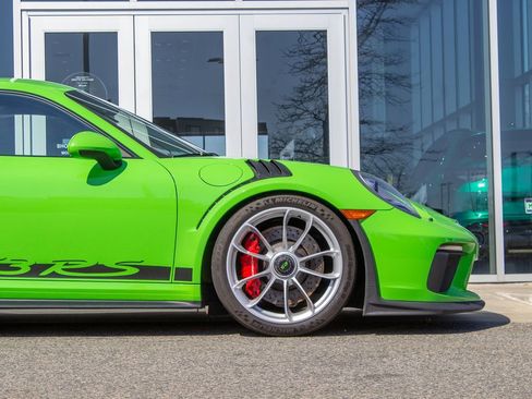 Used 2019 Porsche 911 GT3 RS RWD image 5