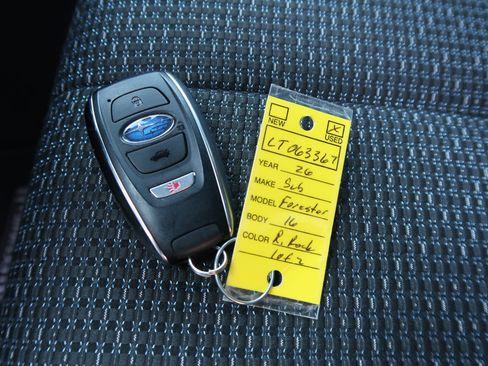 Used 2026 Subaru Forester Premium AWD/4WD image 45