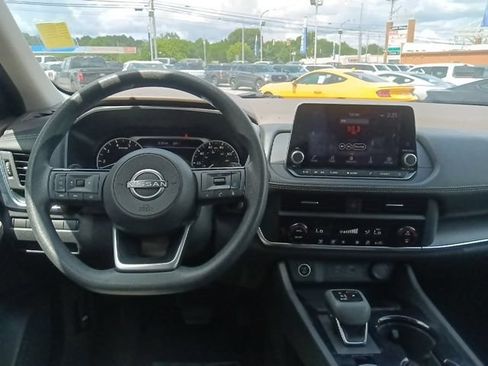 Used 2023 Nissan Rogue SV AWD/4WD image 26