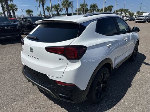 Used 2024 Buick Encore GX Sport Touring FWD image 16