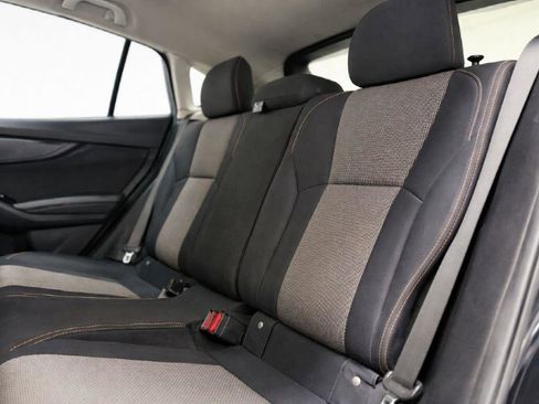 Used 2018 Subaru Crosstrek 2.0i Premium image 21