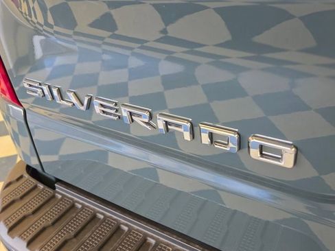 New 2026 Chevrolet Silverado 1500 ZR2 image 7