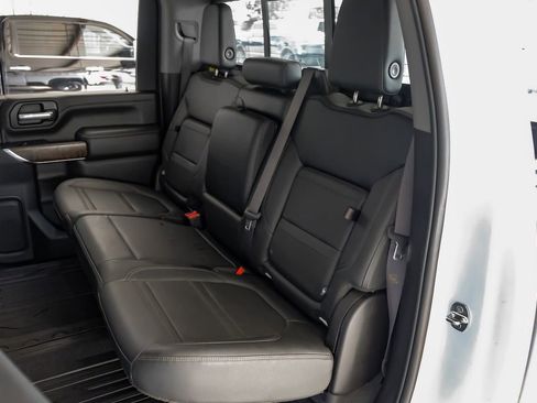Used 2021 GMC Sierra 2500 Denali w/ Denali Ultimate Package AWD/4WD image 32