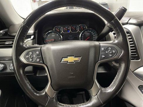 Used 2020 Chevrolet Suburban LT AWD/4WD image 23