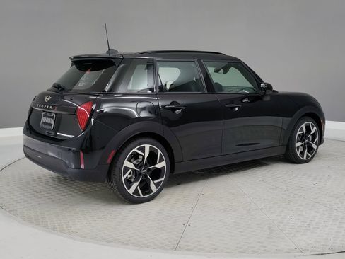 New 2026 MINI Cooper S image 6