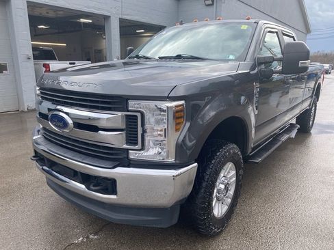 Used 2019 Ford F250 XL w/ STX Appearance Package image 7