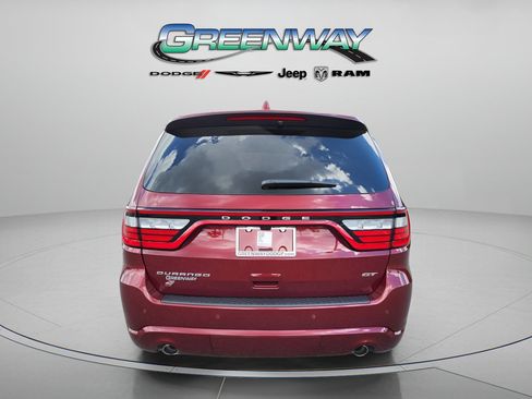 Used 2022 Dodge Durango GT RWD image 2