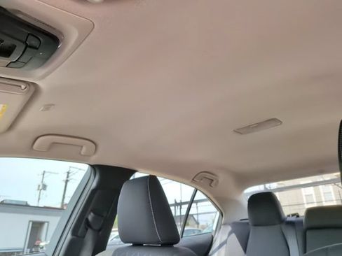 Used 2024 Toyota Corolla LE FWD image 21