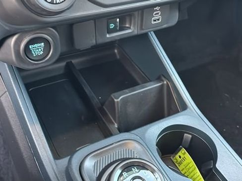 New 2026 Ford Maverick Lariat w/ Black Appearance Package image 20